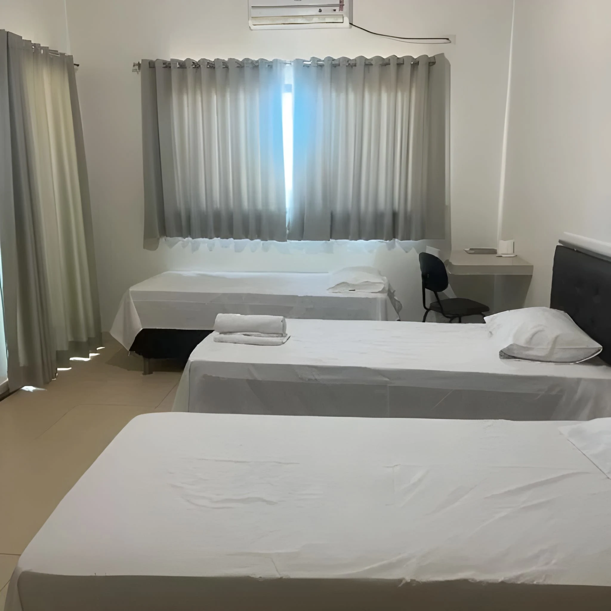 Quarto Triplo Twin 1